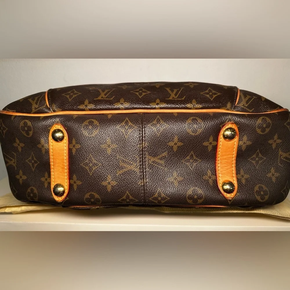Louis Vuitton Galliera